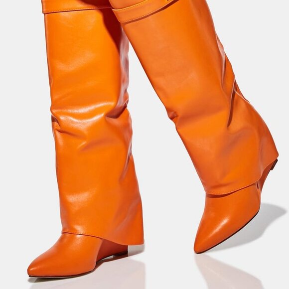 AZALEA WANG HAPPILY " TOTALLY CUFFED " WEDGE BOOT IN ORANGE ( BRAND NEW ! ) - Picture 1 of 6
